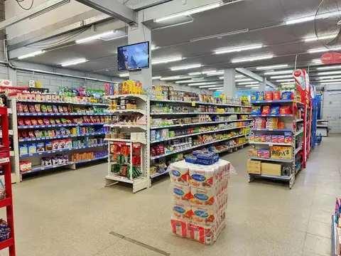 Local comercial en alquiler - Super mercado - Villa Elvira