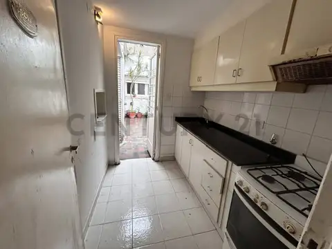 Venta de PH  de 2 Dormitorios en el centro de La Plata
