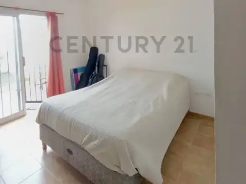 Depto Tipo Casa en Venta en San Carlos, USD 42.000