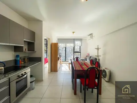 Departamento en Venta en Chacarita, USD 82.000