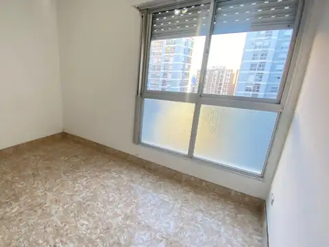 Pi Y Margall 400, Piso 10°
