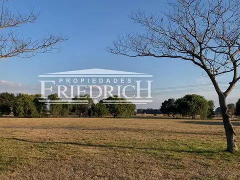Terreno en Venta en El Nacional Club de Campo, USD 26.000