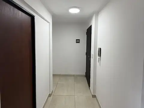 Departamento en Alquiler en Villa Gobernador Galvez, $ 450.000