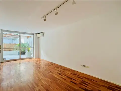Cabello 3900, Piso 1