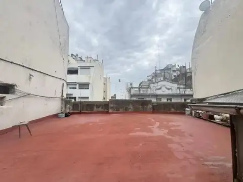 Depto Tipo Casa 6 ambientes con 3 baños