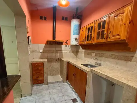 Depto Tipo Casa en Alquiler de 3 ambientes