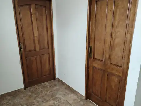 Depto Tipo Casa en Alquiler de 4 dormitorios