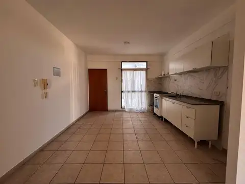 Departamento de 1 dormitorio en alquiler. Opción cochera. La Plata