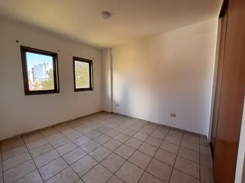 Departamento en Alquiler en Terminal de Omnibus, $ 600.000