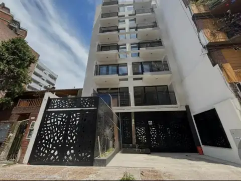 Venta departamento de pozo Moron Norte