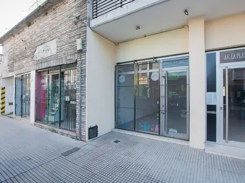 Av La Plata 3300