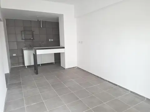 9 de Julio  al 3400 - a 100 Mts UNL