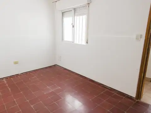 Departamento en Alquiler en Punta Alta, $ 400.000