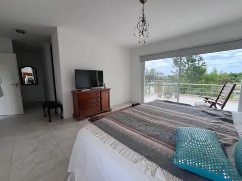 Casa en Alquiler de 3 dormitorios