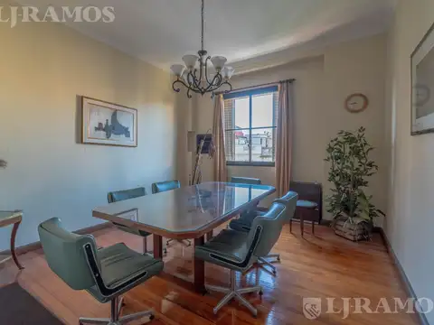 Departamento en Venta de 4 dormitorios