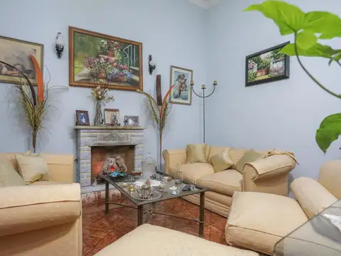 Depto Tipo Casa en Venta de 4 ambientes