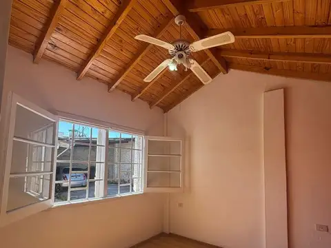 Depto Tipo Casa en Venta de 2 dormitorios