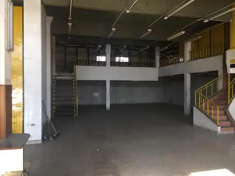 Local en Venta 15 años