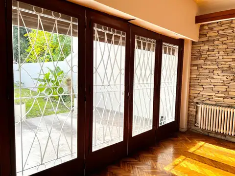 Casa en Venta en Martinez Vias / Libertador, USD 690.000