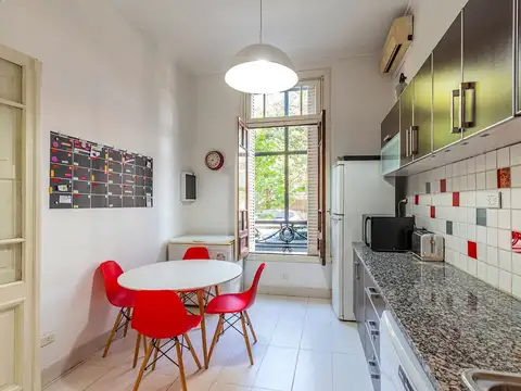 Casa en Venta en Flores Norte, USD 360.000
