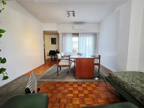 Departamento en Venta en Plaza San Martín, USD 99.000