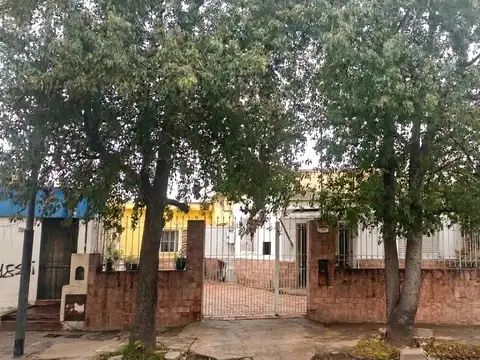Avenida Elpidio González 1400
