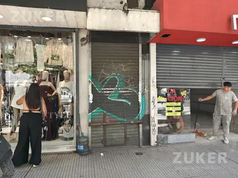 Oficina 6 ambientes con 2 baños