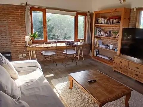 Casa en Alquiler Temporal con 1 cochera