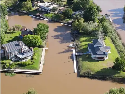 Venta, lote, pileta, amenities, laguna, rio, isla del Este, Delta, amarra privada, Tigre