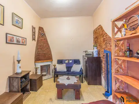 Depto Tipo Casa 2 ambientes con 1 baño