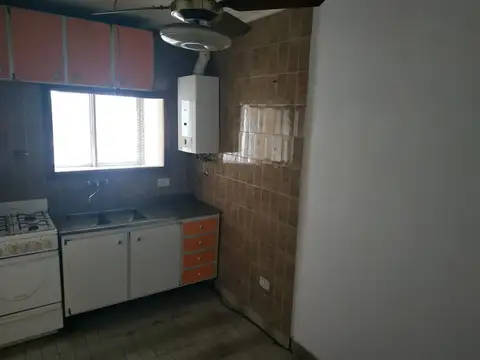 Depto Tipo Casa en Alquiler de 5 ambientes