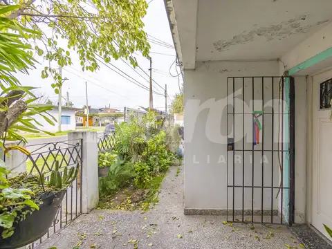 Casa en Venta en Banfield, USD 59.000