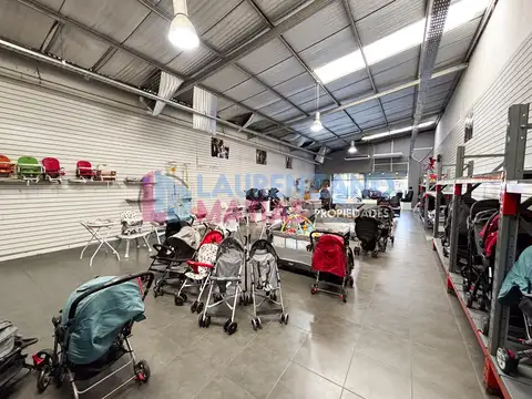 Local en Alquiler en Saavedra, USD 4.000