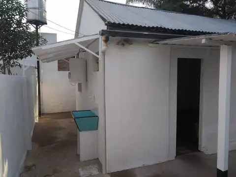 Terreno en ph con casita Villa Tesei Hurlingham