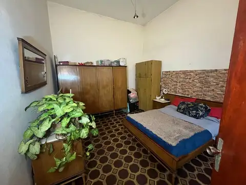 Carlitos Roldán 2200