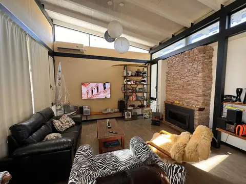 Casa en Venta en La Carolina, USD 320.000