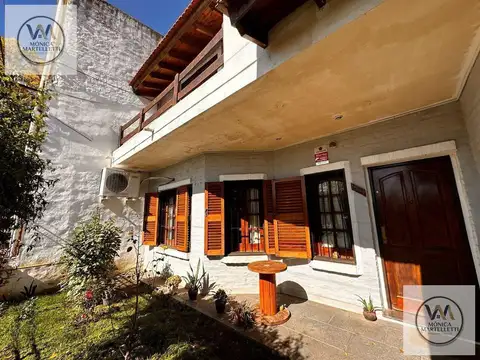 CASA EN LUJAN CENTRO 5 AMBIENTES CON COCHERA