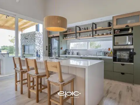 Casa en Alquiler Temporal en Costa Esmeralda, USD 5.300