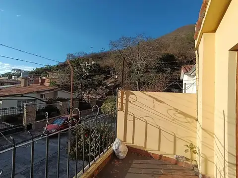 Exc Oficina alquiler 3 desp/gge/asad baño privado Boedo 407