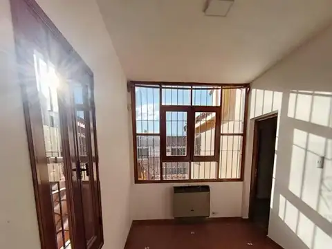 Oficina en Alquiler 30 años