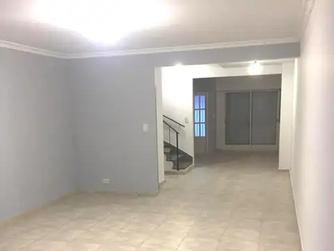 Casa en Alquiler en Martinez, $ 2.400.000