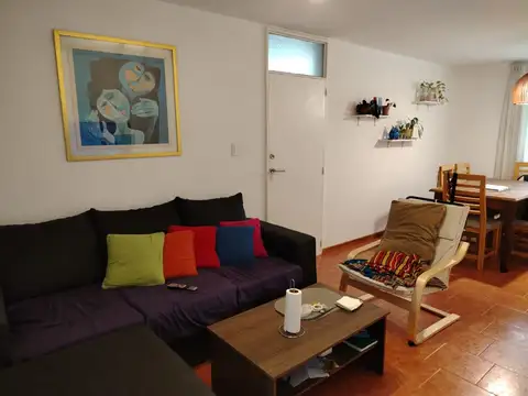 VENTA DE CASA 3 DORMITORIOS