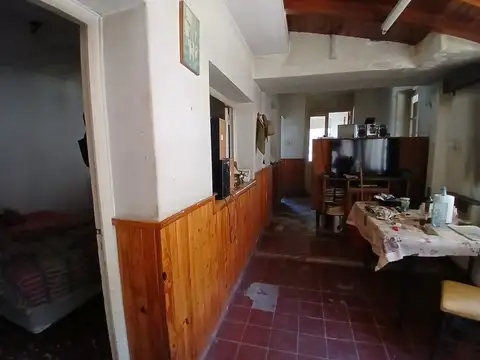 CASA TERRENO PARA INVERSION CERCANA ANDES TALLERES