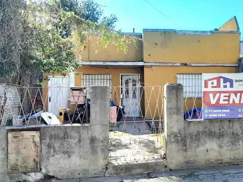 Venta vivienda s/lote de 8,66 x 44 m