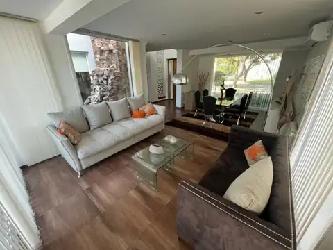 Casa en Venta en Ayres Del Sur, USD 720.000