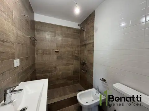 Departamento en Alquiler en Lomas del Mirador, $ 460.000