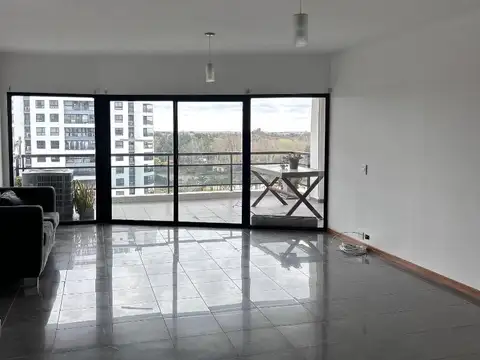 Departamento en venta en Marinas Golf
