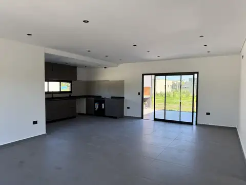 Casa en Venta en Canning, USD 179.900