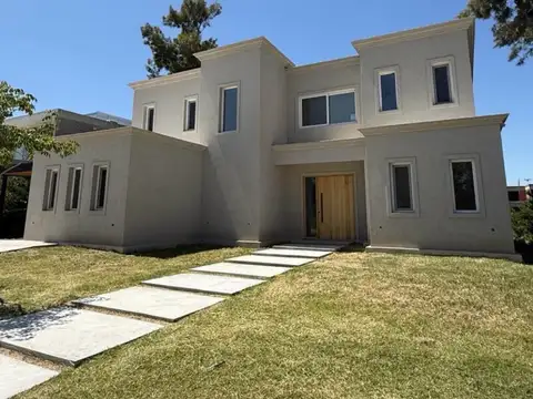 Casa al lago en venta Laguna Grande , Villanueva