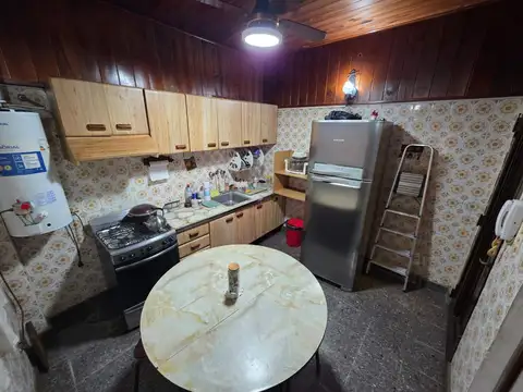 Depto Tipo Casa en Venta 48 años